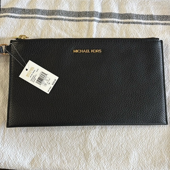 NWT Michael Kors black leather wristlet - Picture 1 of 6